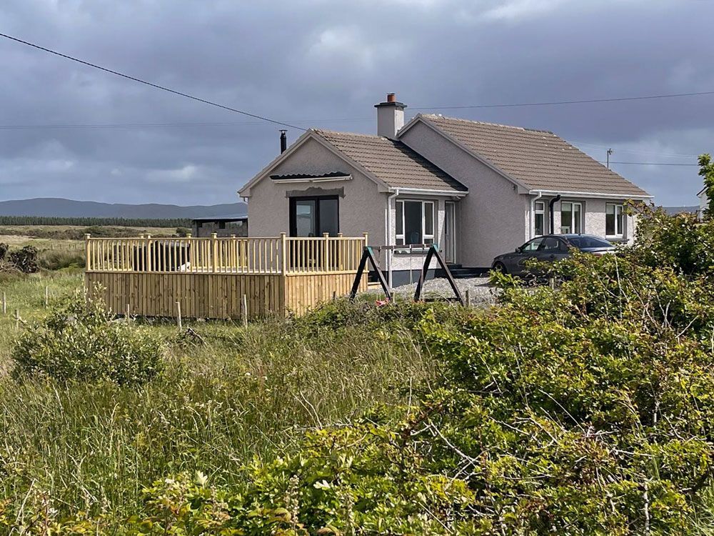Donegal Beach Cottage with Sea Views